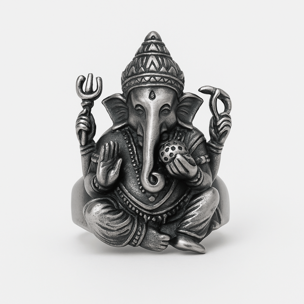 Bague Ganesh acier inoxydable 316L motif gravé en relief finition argentée
