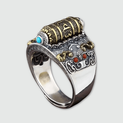 Bague tibétaine en cuivre gravé motifs géométriques mandala vue de face