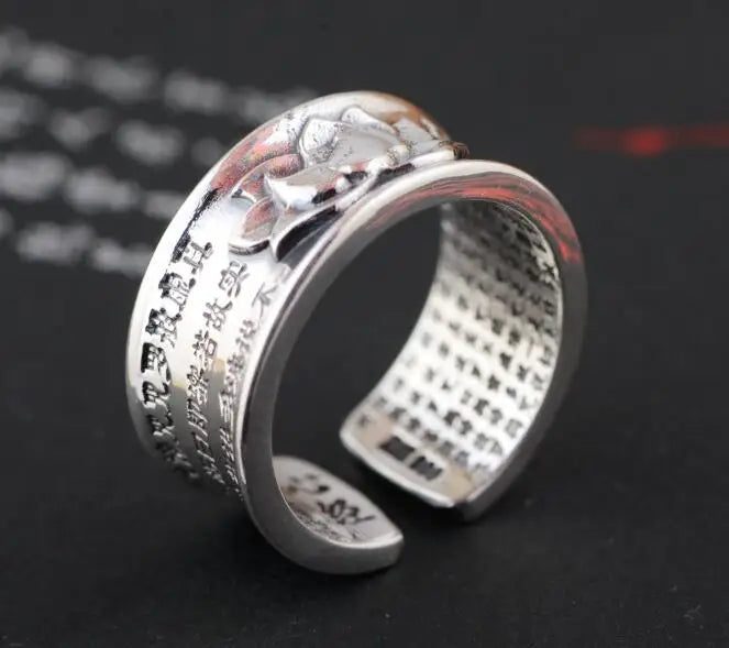 Bague lotus bouddhiste argent, comparaison finition mate et brillante