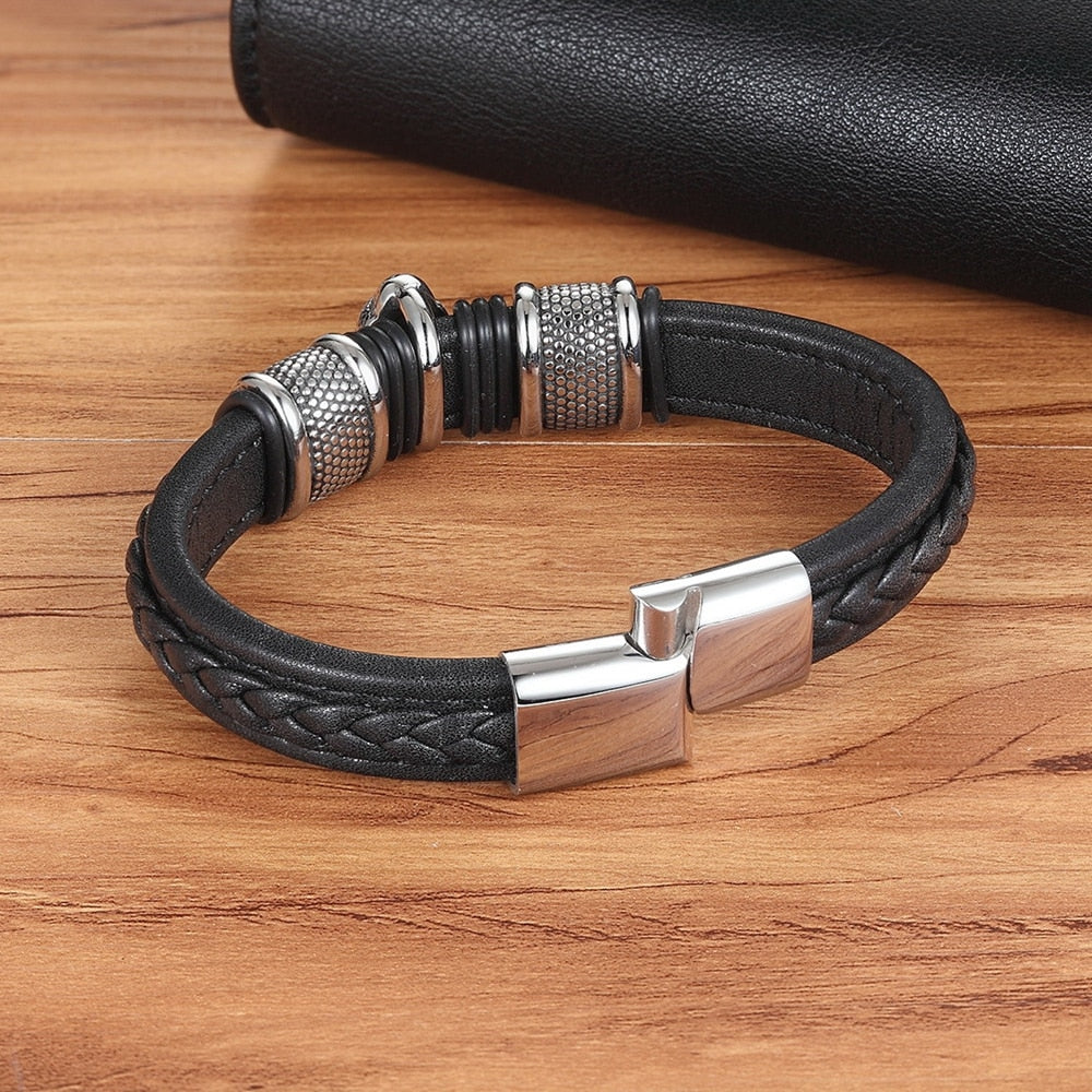 Bracelet cuir tressé & tête de bouddha en acier