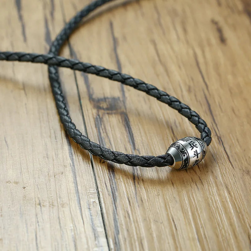 Collier Bouddhiste à Breloque Mantra Noir