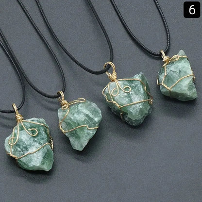 Collier fluorite pendentif pierre naturelle violette bijou zen