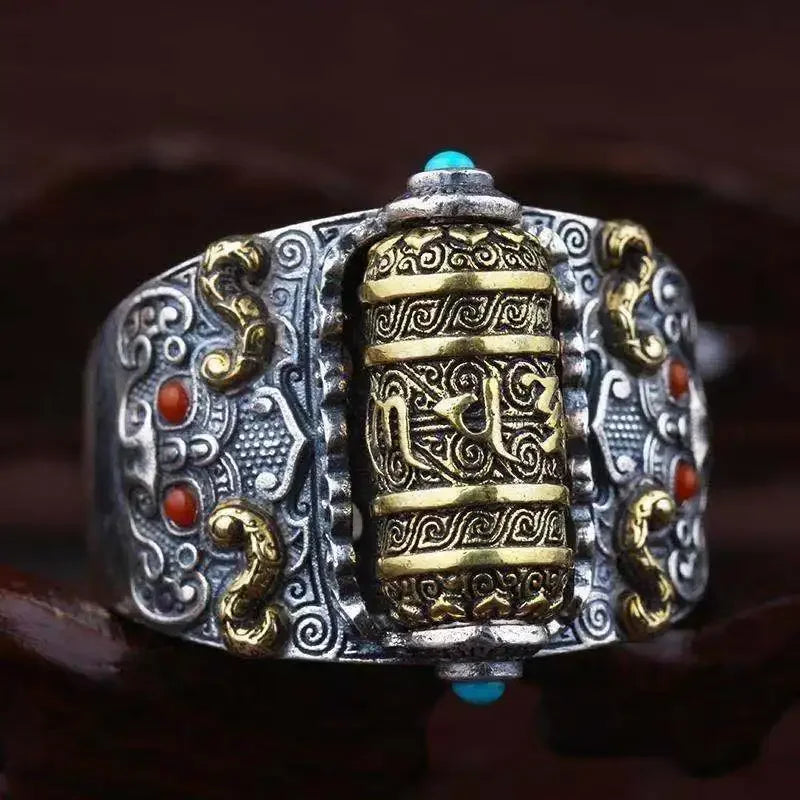 Bague bouddhiste tibétaine en cuivre motif géométrique vue de profil