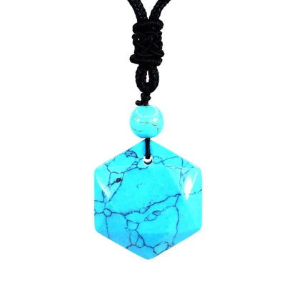 Pendentif hexagonal agate noire polie chaîne 60 cm vue de face