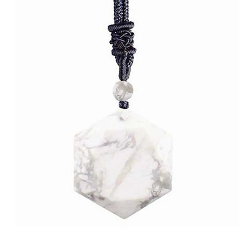 Pendentif sable d'or hexagonal collier pierre naturelle dorée