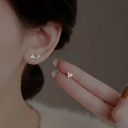 Petite Boucles d’oreilles Fleur de Lotus